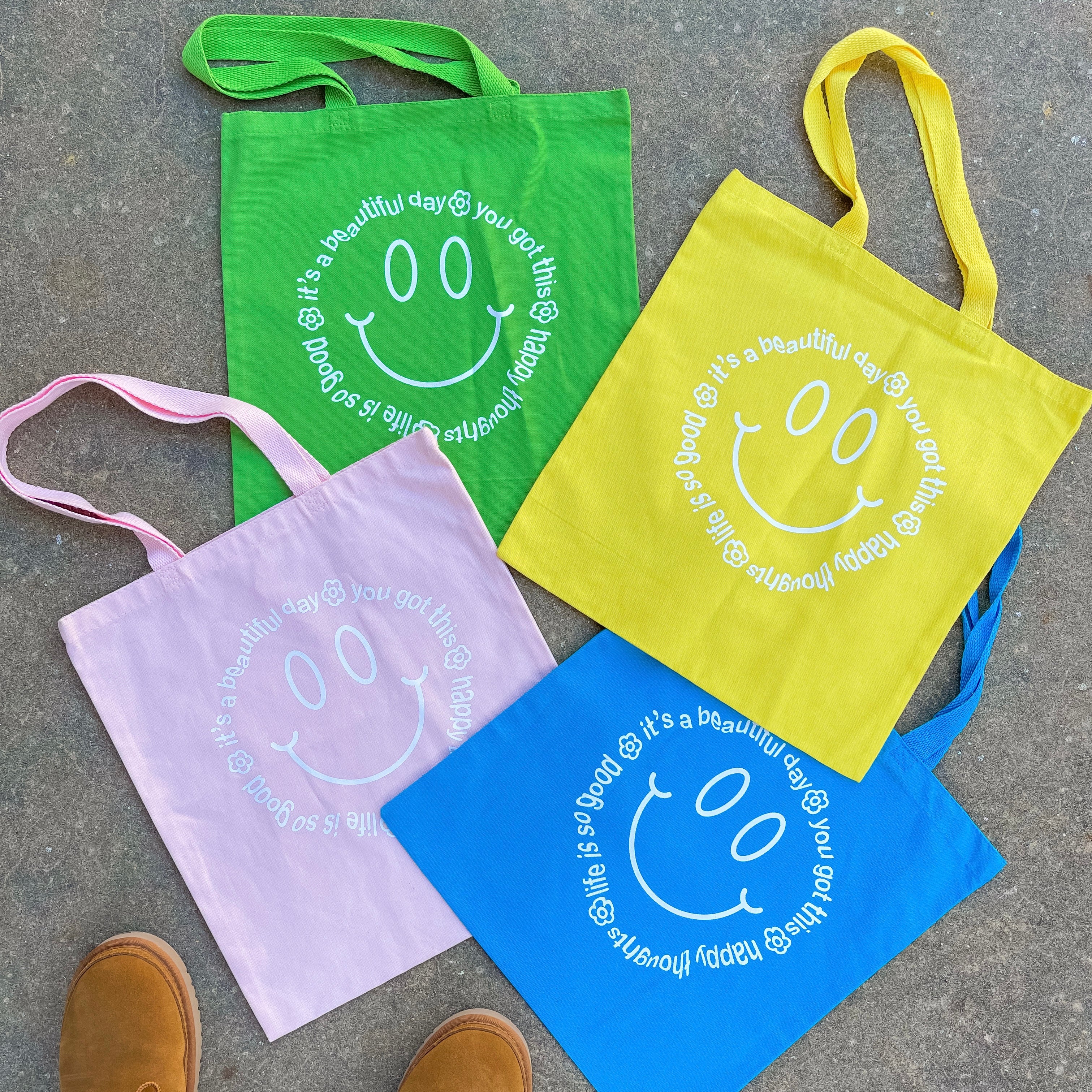 NEW!! Smiley Quote Totes!